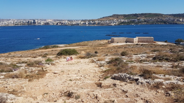 wycieczki z dziećmi Malta MISTRA BATTERY