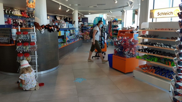 Malta Aquarium  gift shop